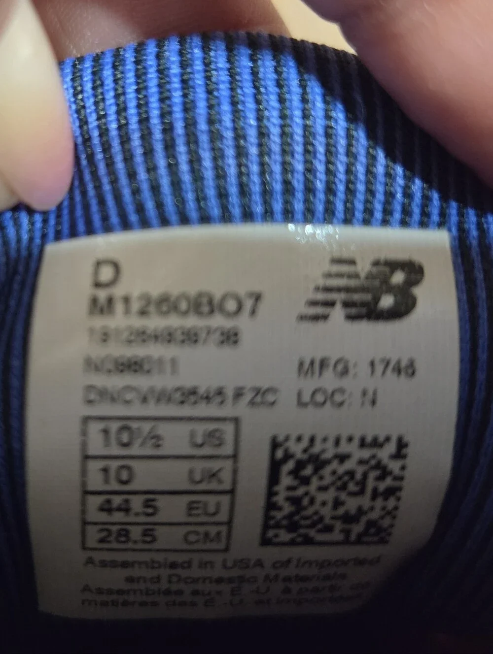 New Balance 1260v7 Pacific Blue Men’s Running Shoe with Black Trim Sz 10 1/2